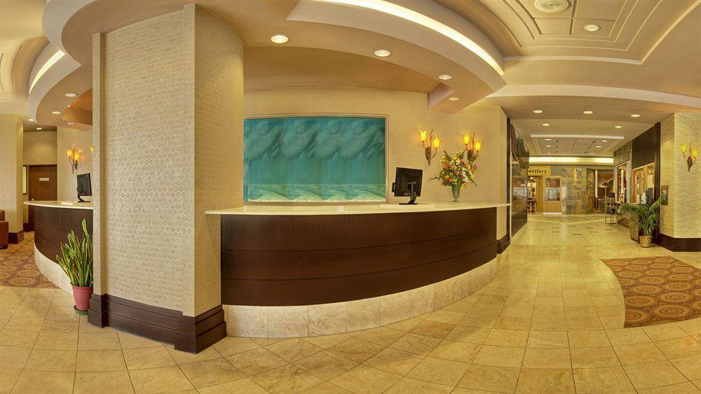 Quality Inn & Suites Єллоунайф Екстер'єр фото